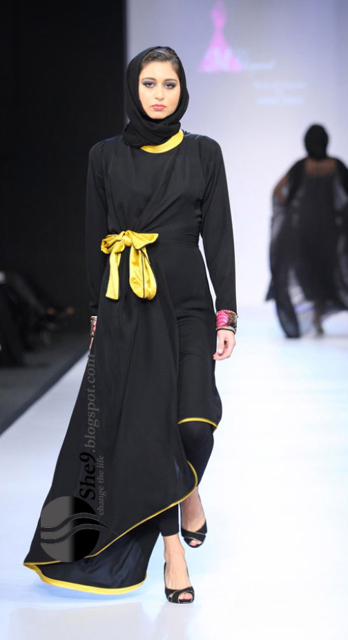 Abaya Fashion | Latest Abaya Trend | Burqa - She9 | Change the Life Style